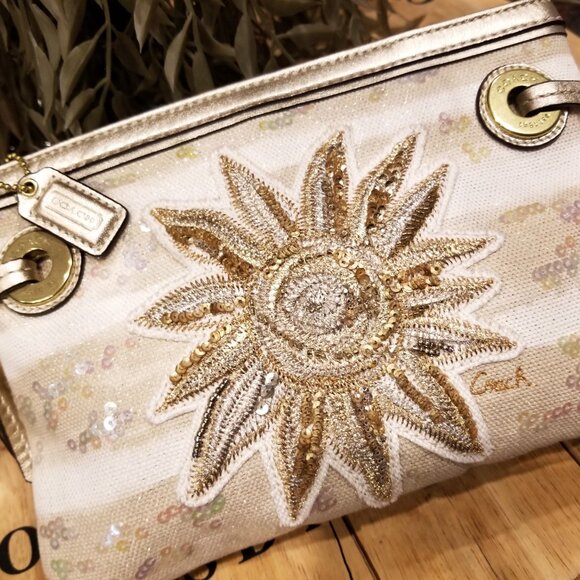 New COACH Audrey Sun Beaded Sequins Embroidery Clutch Large Wristlet - Picture 9 of 11